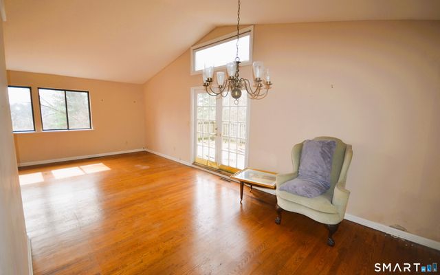 215 Saxonwood Road, Fairfield, CT 06824