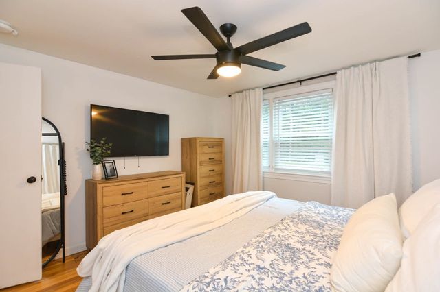 399 Shawsheen Ave, Wilmington, MA 01887