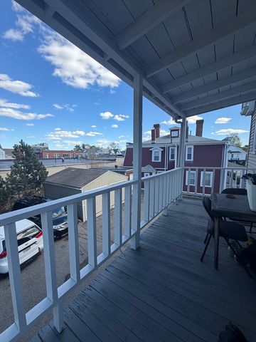 11 Banks Street C, Waltham, MA 02451