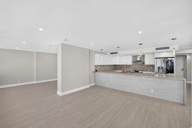 209 N Fort Lauderdale Beach Boulevard N 8a, Fort Lauderdale, FL 33304