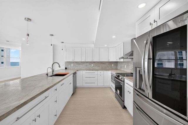 209 N Fort Lauderdale Beach Boulevard N 8a, Fort Lauderdale, FL 33304