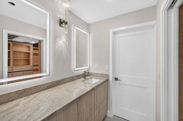 209 N Fort Lauderdale Beach Boulevard N 8a, Fort Lauderdale, FL 33304