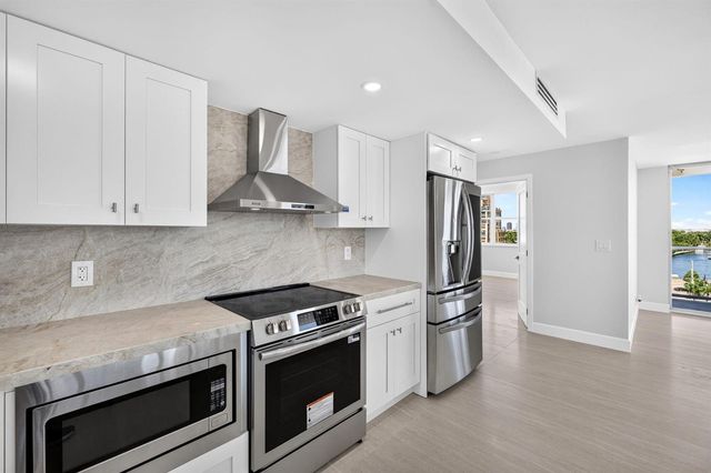 209 N Fort Lauderdale Beach Boulevard N 8a, Fort Lauderdale, FL 33304