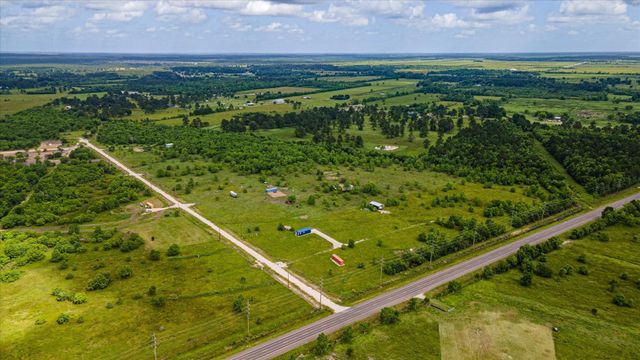 348 Private Road 77003, Liberty, TX 77575