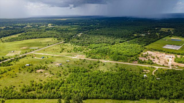 348 Private Road 77003, Liberty, TX 77575