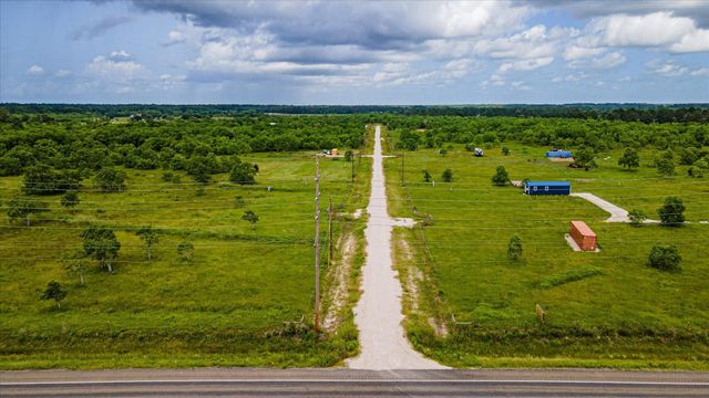348 Private Road 77003, Liberty, TX 77575