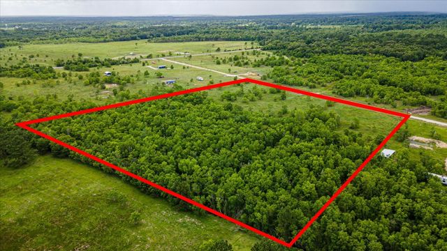 348 Private Road 77003, Liberty, TX 77575