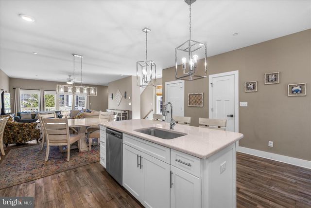 5740 WILMINGTON LN, Ocean City, MD 21842