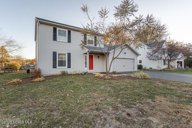 7109 S Springfield Hills Drive, Holland, OH 43528