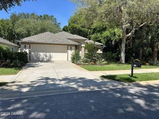 110 Lakebluff Drive, Ormond Beach, FL 32174