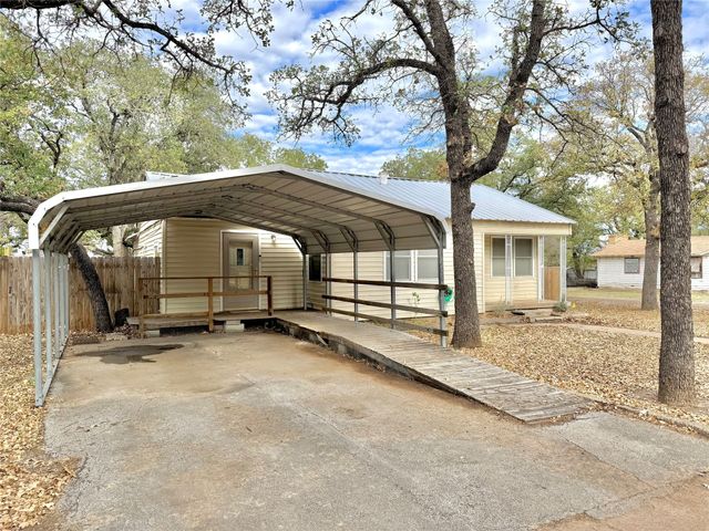 1400 W 13th Street, Cisco, TX 76437