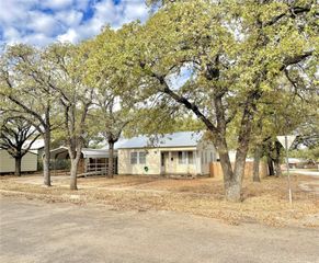 1400 W 13th Street, Cisco, TX 76437
