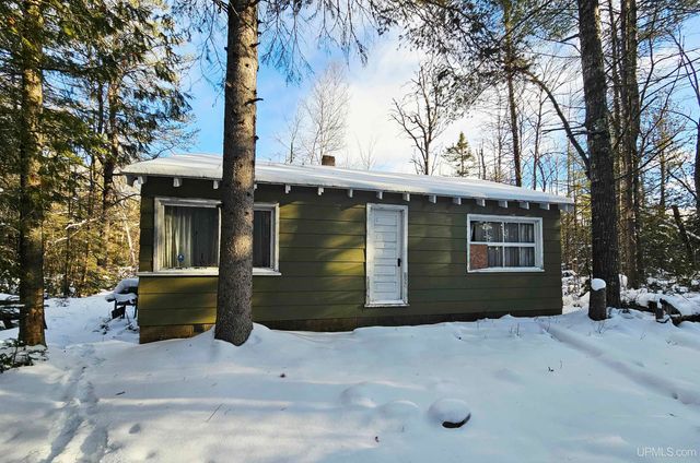 449 S Iron Pin Trail, Gwinn, MI 49841