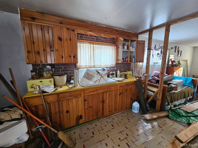 449 S Iron Pin Trail, Gwinn, MI 49841