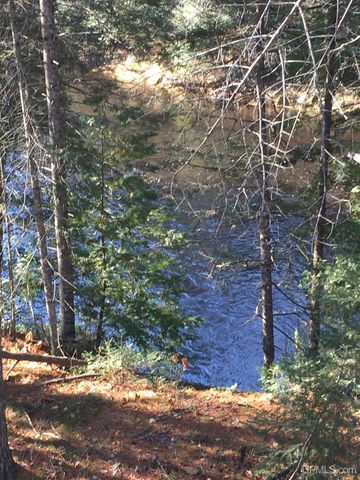 449 S Iron Pin Trail, Gwinn, MI 49841