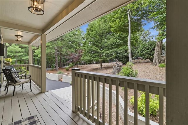 133 Cliff Fern Point, Big Canoe, GA 30143