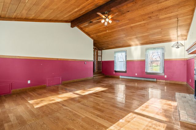 58380 County Road 365 N, Lawrence Twp, MI 49064