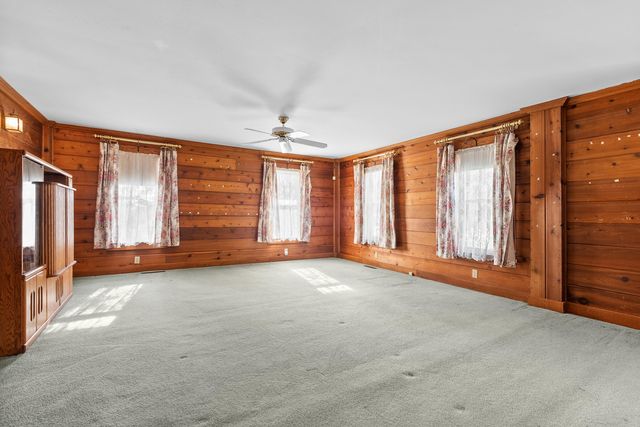 58380 County Road 365 N, Lawrence Twp, MI 49064