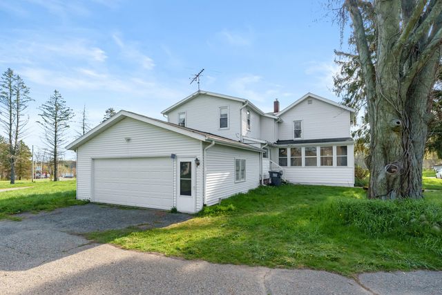 58380 County Road 365 N, Lawrence Twp, MI 49064