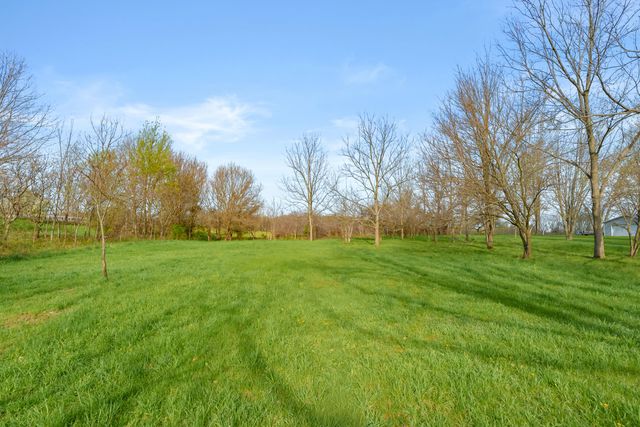 58380 County Road 365 N, Lawrence Twp, MI 49064