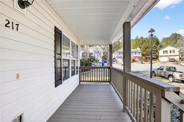 217 Remington Court, Dallas, GA 30132