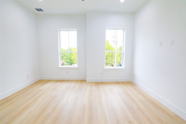 306 7th Street, Dallas, TX 75203