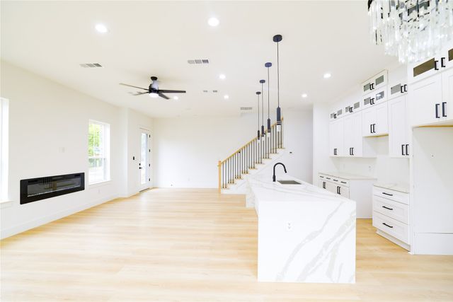 306 7th Street, Dallas, TX 75203