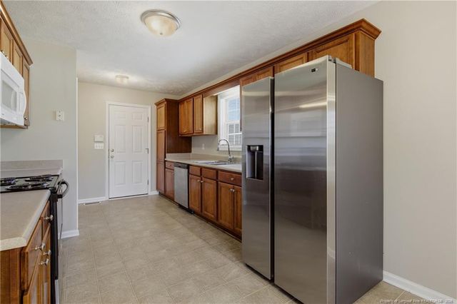 1548 Clan Campbell Drive, Raeford, NC 28376