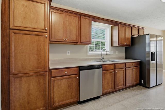 1548 Clan Campbell Drive, Raeford, NC 28376