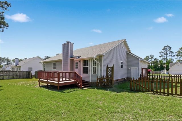 1548 Clan Campbell Drive, Raeford, NC 28376