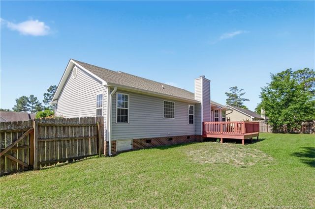 1548 Clan Campbell Drive, Raeford, NC 28376