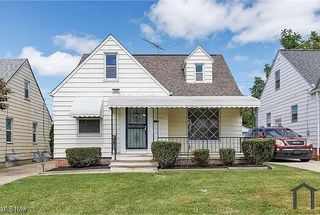 14205 Kennerdown Avenue, Maple Heights, OH 44137