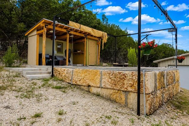 144 Roland Trail, Kerrville, TX 78028