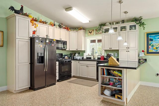 144 Roland Trail, Kerrville, TX 78028