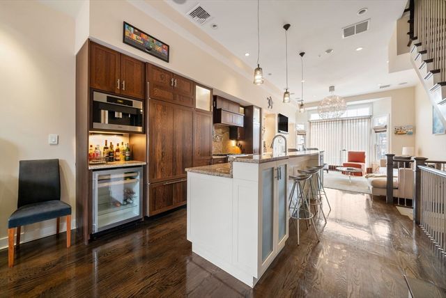 410 Columbus Ave 3, Boston, MA 02116