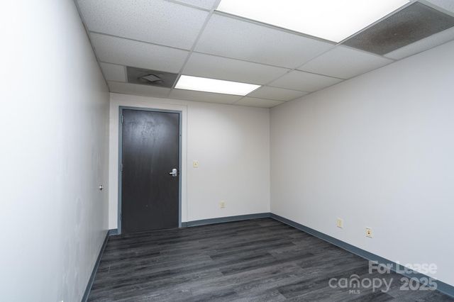 700 N Cannon Boulevard 113, Kannapolis, NC 28083