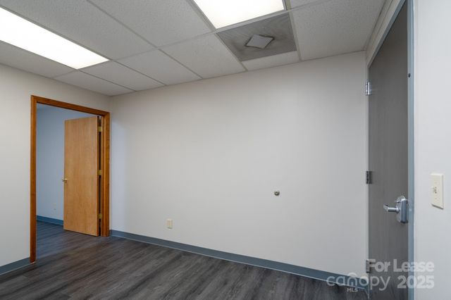 700 N Cannon Boulevard 113, Kannapolis, NC 28083
