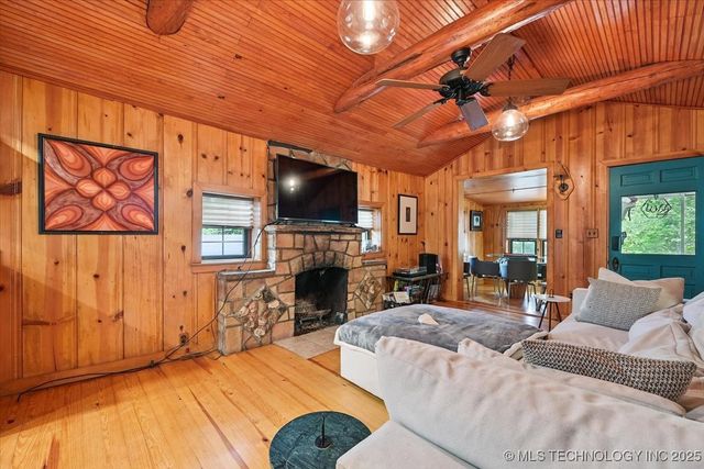 58 Oak Street, Locust Grove, OK 74352