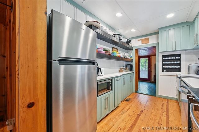 58 Oak Street, Locust Grove, OK 74352