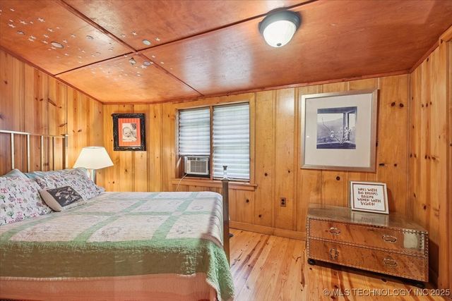 58 Oak Street, Locust Grove, OK 74352