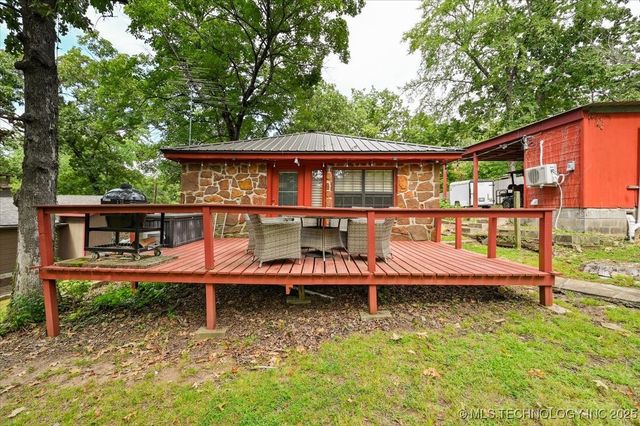 58 Oak Street, Locust Grove, OK 74352