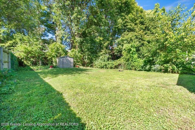 901 Clayton Street, Lansing, MI 48915