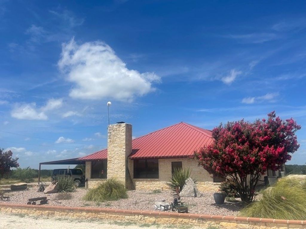 Image 40 of property listing at 136 Private Rd 3535, Sonora, TX 76950