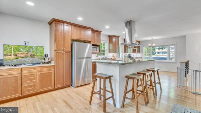 24680 MORGAN RD, Hollywood, MD 20636