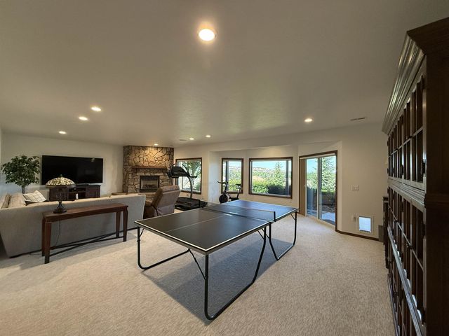 1209 N Dunbarton Oaks Ln, Liberty Lake, WA 99019