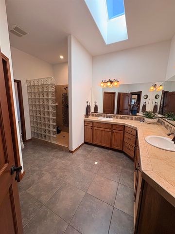 1209 N Dunbarton Oaks Ln, Liberty Lake, WA 99019