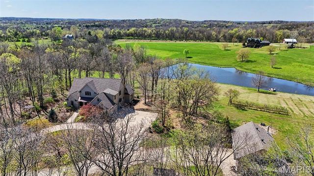 3757 Sunny Road, Washington, MO 63090