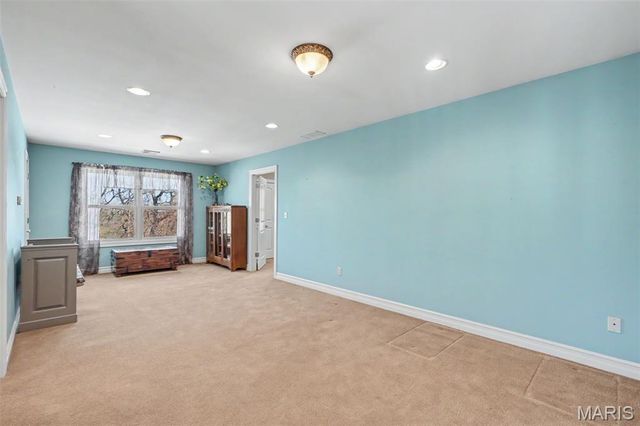 3757 Sunny Road, Washington, MO 63090