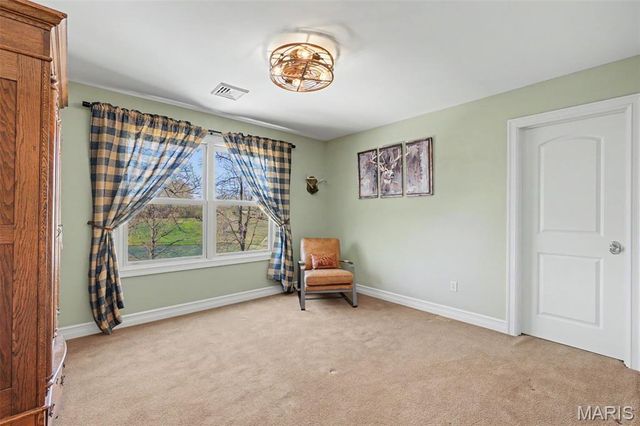 3757 Sunny Road, Washington, MO 63090