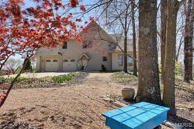 3757 Sunny Road, Washington, MO 63090